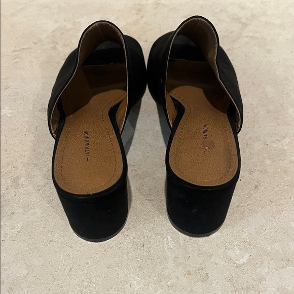 14th & Union Hayzel Black Suede Mules - Picture 5 of 7
